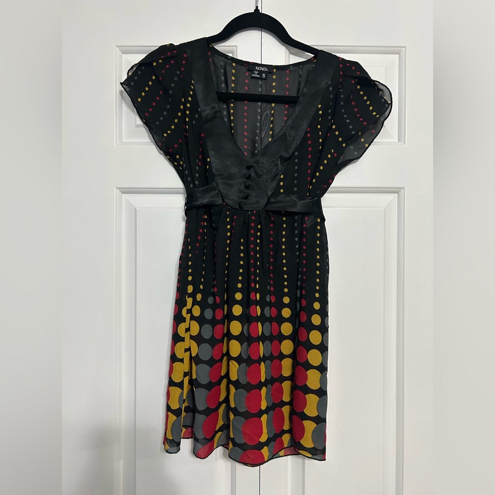 Vintage Y2K XOXO Black Red Yellow Gray Polka Dot Satin Trim Tie Back Long Top